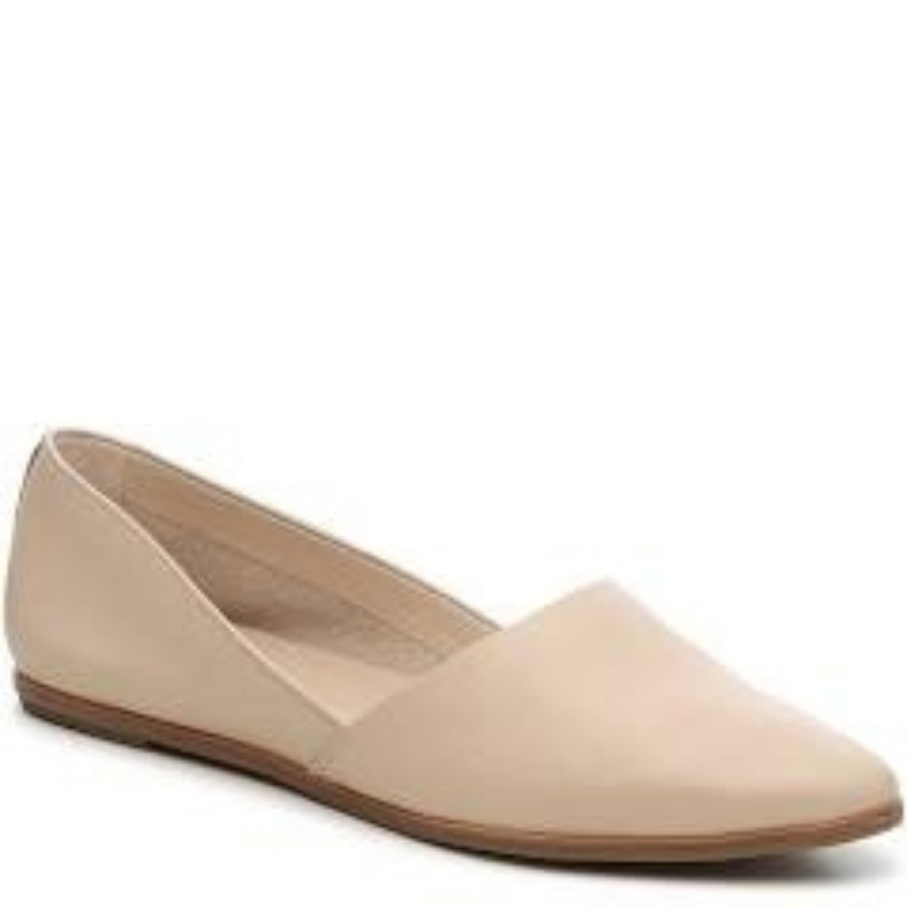 NIB ALDO Blanchette Flats in Beige 7.5
